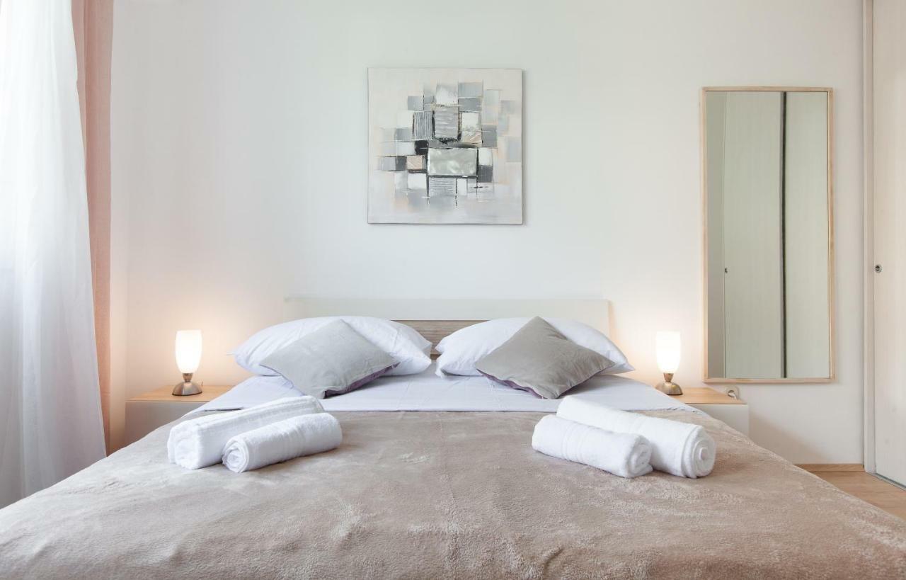 Apartment Gabriella Makarska Ngoại thất bức ảnh